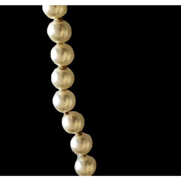 Ivory Cream Authentic Freshwater Pearl Necklace Hand Knotted 6.5MM 19” - Picture 9 of 9